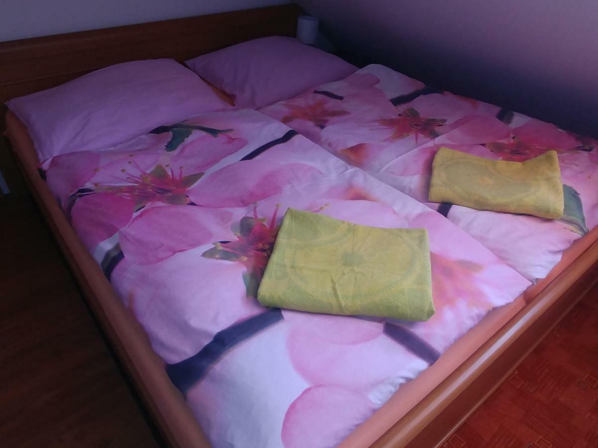 Podkroví - ubytování Brdy Bohutín Exterior foto